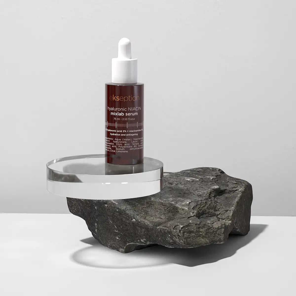HYALURONIC NIACIN SERUM 75 ML